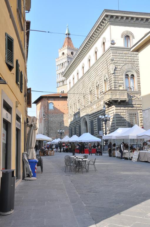 B&B Al Canto Del Cavour Pistoia Luaran gambar