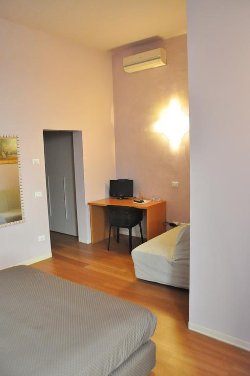 B&B Al Canto Del Cavour Pistoia Bilik gambar