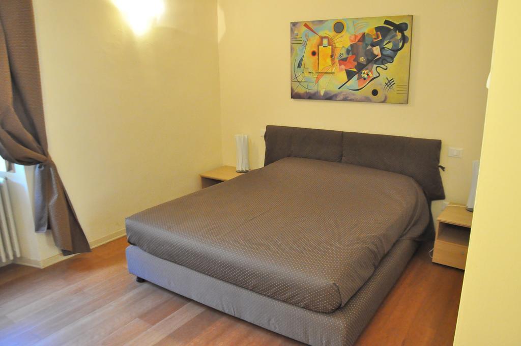 B&B Al Canto Del Cavour Pistoia Luaran gambar